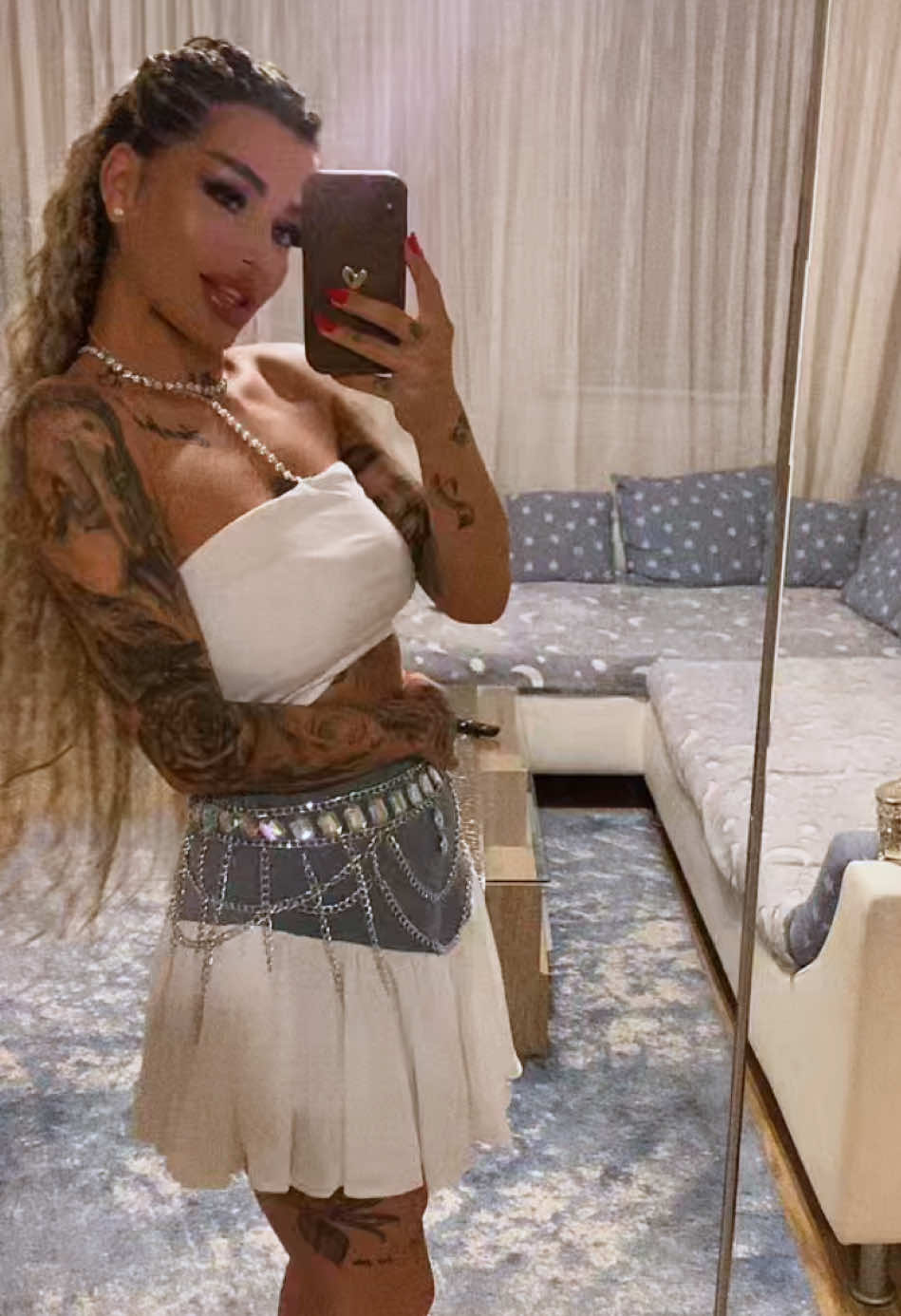 A post by @ivnmdalina on TikTok caption: Noro…🤍