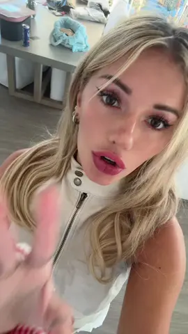 A post by @breckiehill on TikTok caption: be nice TikTok❤️
