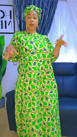 A post by @inajolidicko on TikTok caption: #tiktokmali🇲🇱🇲🇱00223😘😘 