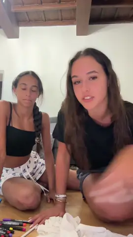A post by @giuliaabizzarri on TikTok caption: noi siamo pronteee