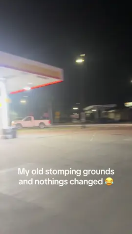A post by @maddibear44 on TikTok caption: High speed police chase! #police #highspeedchase #pursuit #contentcreator 