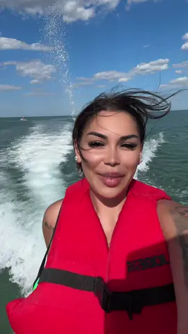 A post by @alexandraalisorii on TikTok