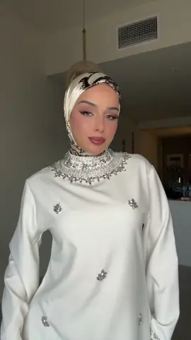A post by @rahmalaribi_ on TikTok caption: عيد ميلاد مين ليوم ؟؟؟ #rahmalaribi #اكسبلور 