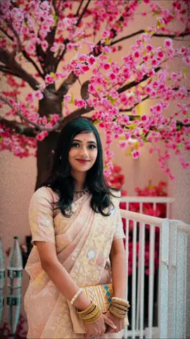A post by @sweetysen44 on TikTok caption: 😊