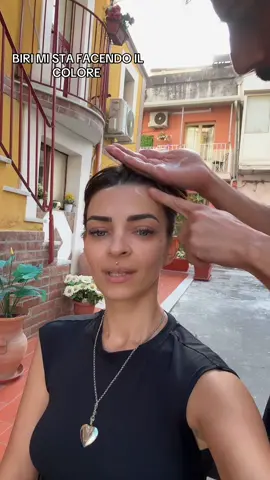 A post by @regina_indiscussa_ on TikTok caption: Cosa uscirà?