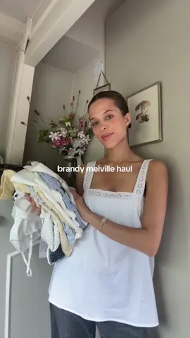 A post by @zarajanice on TikTok caption: Love ittt  💌💌