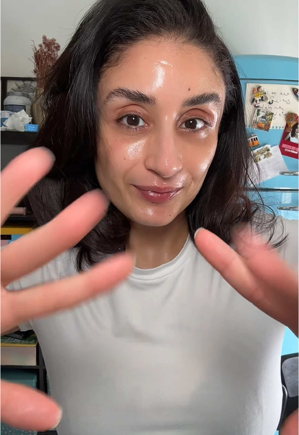 A post by @nejlaa_belh on TikTok caption: Another day, Another jour de rasage RRAAHH 🩷 Produits utilisés: Balancing Foam Cleanser @CeraVe  Soondy Asiatica centella @mixsoon_us  Probio-Cica Essence Toner @SKIN1004 US  Sérum yeux L’Oréal RevitaLift Filler @L’Oréal Paris  Sérum Acide Hyaluronique + Acide Lactique @mixafr  Ultra Facial Cream @Kiehl's Since 1851  Crème Toleriane Dermallergo & Cicaplast lèvres @La Roche-Posay  #dermaplanning #skincare #beauty #skincaretips 