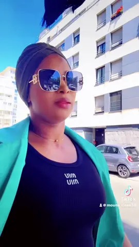 A post by @mouna_cisse38 on TikTok caption: #viral_video #fyp #vues #pourtoii #la liberté d’esprit n’a pas de prix 