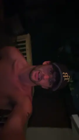 A post by @conder_holt on TikTok caption: Hot-headed believer #fyp #Summer #tampa #foryoupage #viral 