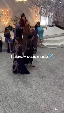 A post by @aksarayli___68 on TikTok caption: halay💃