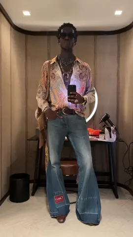 A post by @wisdm8 on TikTok caption: Paris fit. It was like 95 degrees I sweat through this 