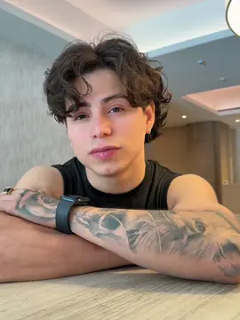 A post by @itsedwinceron on TikTok