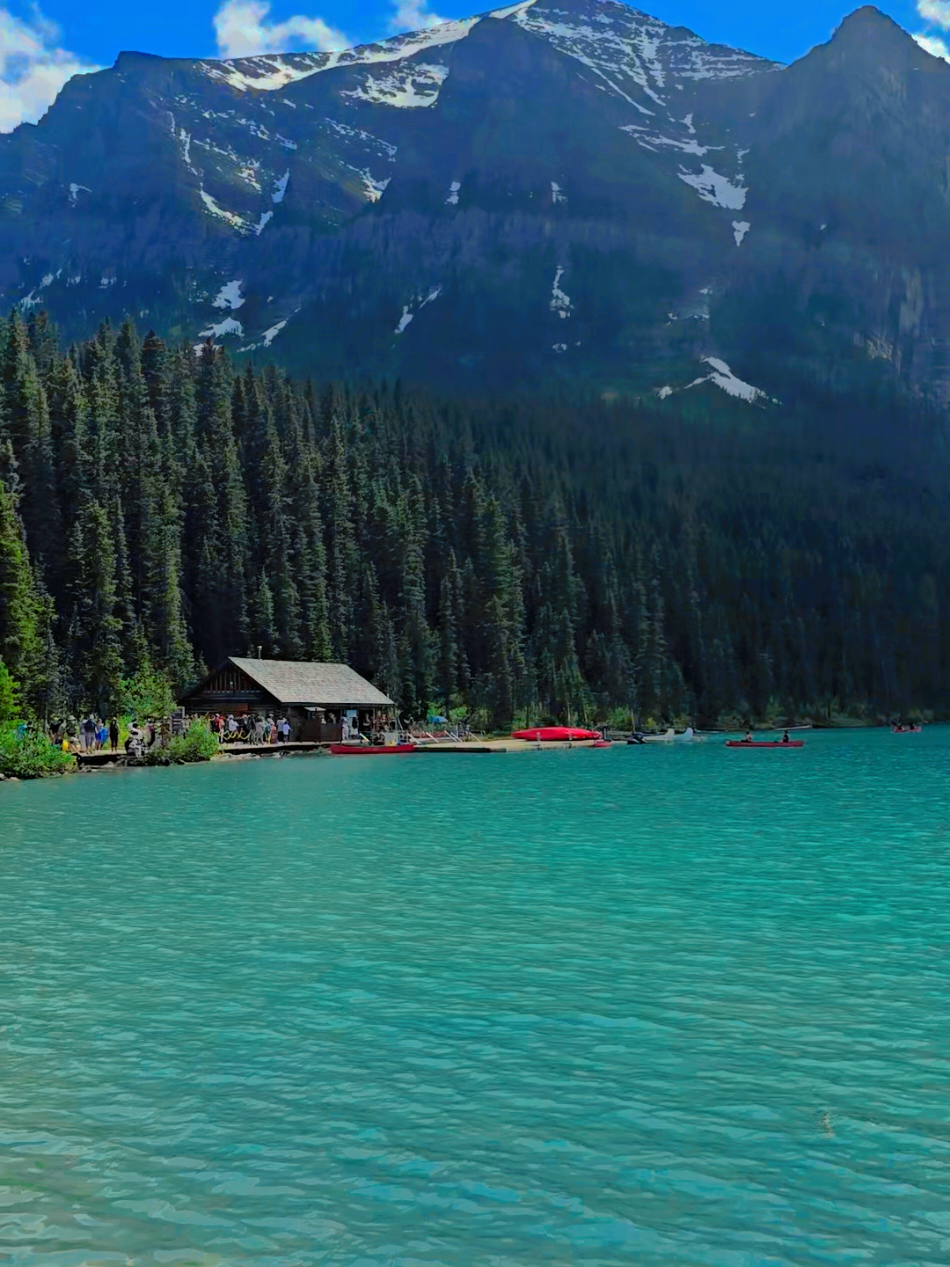 A post by @wahidastinyworld on TikTok caption: #traveltiktok #fypシ #foryoupage❤️❤️ #tiktokviral #trendingvideo #fyppppppppppppppppppppppp #foryou #foryoupage #trending #banff #canada #vacationmode😀 