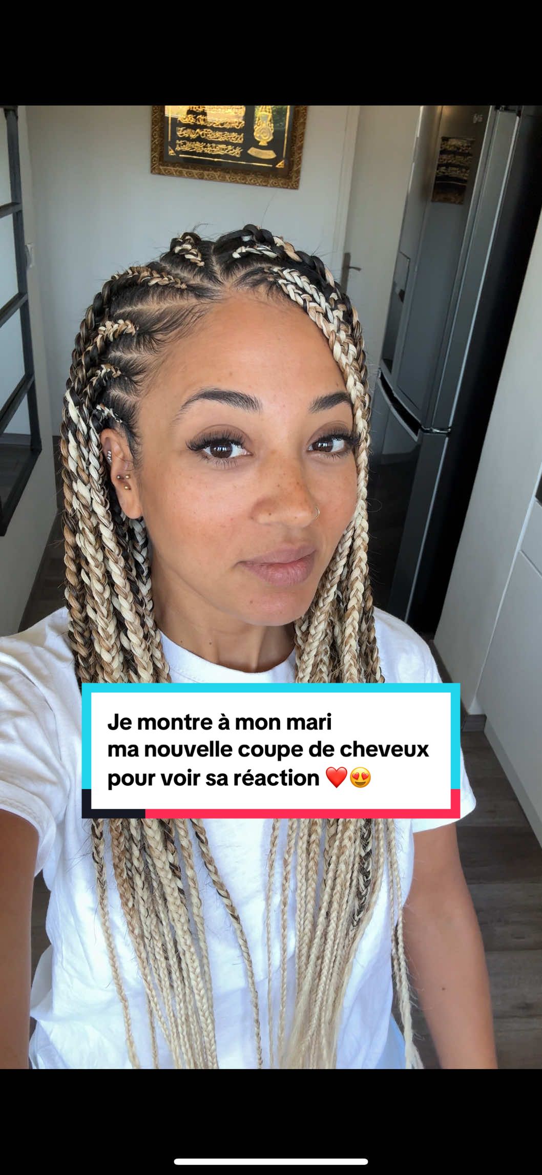 A post by @johan_racha on TikTok caption: Une réaction comme ça ou rien 😍❤️ #Couple #Love #CoupleGoals #Humour #Drole #Reaction #Haircut #JohanRacha 