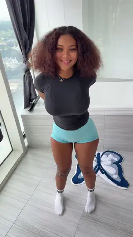 A post by @ms.aylathegoddess on TikTok caption: HHAIIIII!!