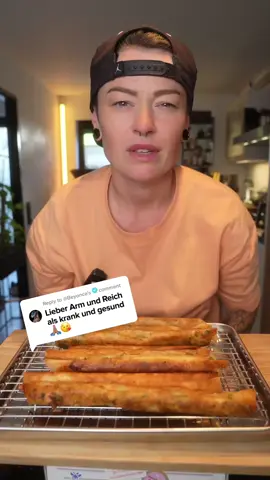 A post by @nicolnic on TikTok caption: Anzeige/ eigene Gewürze ❤️🌱  Rezept cr: @Su  🤌🏻🤌🏻 sie sind sooo gut geworden 😍  #dagestan #rezept #foodtrend #essen #einfachesrezept #börek #türkiye🇹🇷 