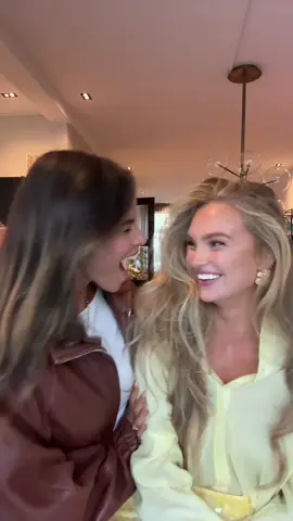 A post by @monicageuze on TikTok caption: Wanneer je de trend niet kent @romee strijd 
