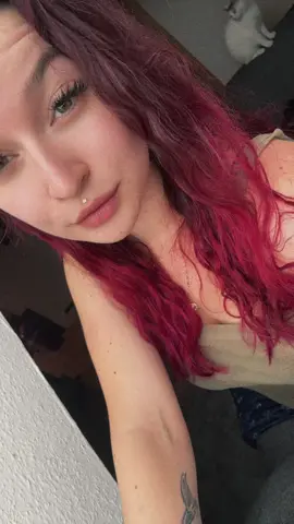 A post by @vannyleinchen on TikTok