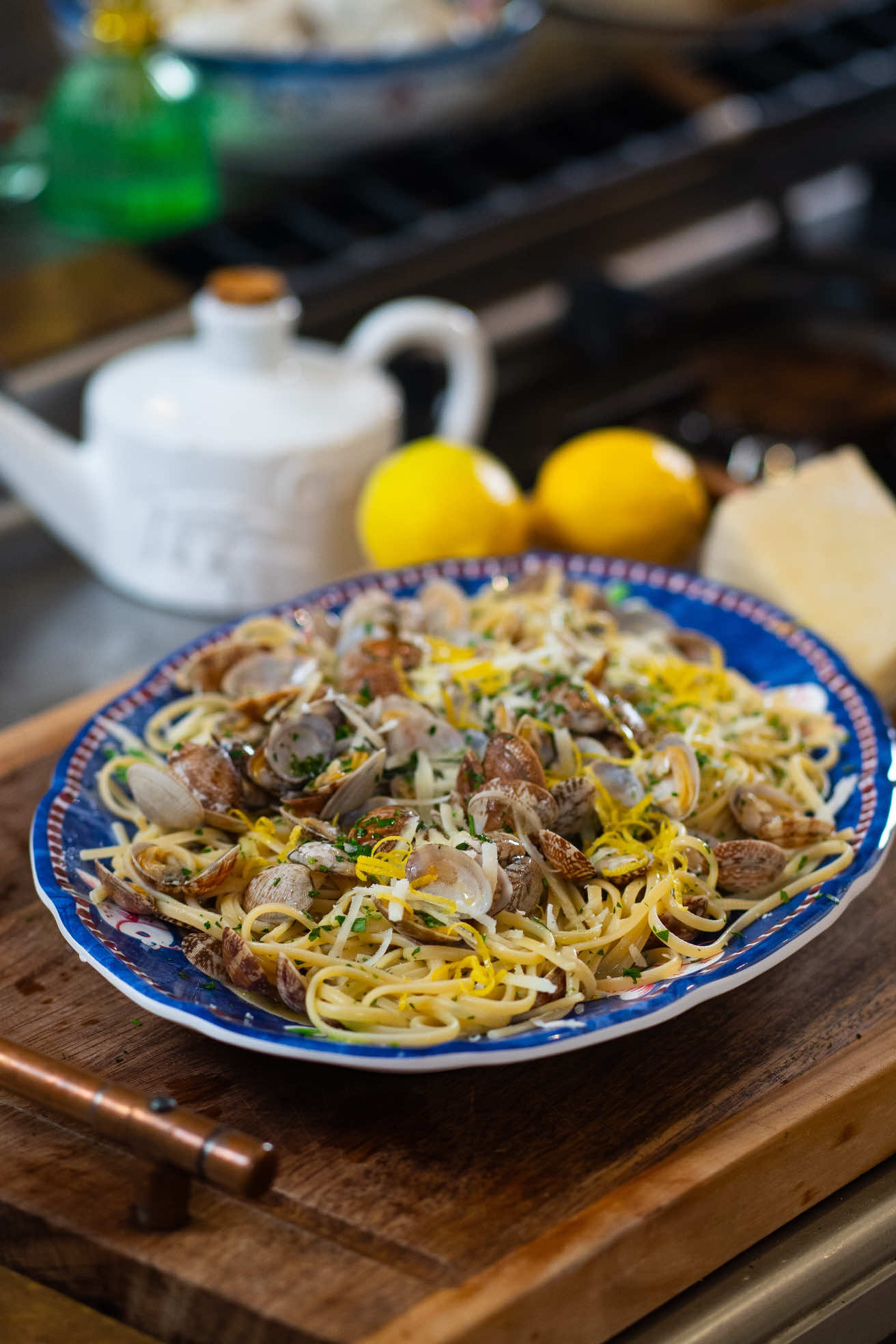 A post by @the_pastaqueen on TikTok caption: Linguine with Clams & Pecorino.. I know what you’re thinking, and you can let it all out in the comments, but trust me - this combo is just Gorgeous, just like you are ✨
