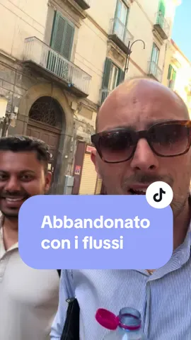 A post by @pratichiamolegge on TikTok caption: Dall’India con i #flussi e poi abbandonato a quanti di voi è capitato? #immigration #stranieriinitalia #stranieri #avvocatoperstranieri #avvocatoimmigrazione #immigrazione 