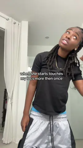 A post by @_luvesti on TikTok caption: deadass #relatable 