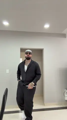 A post by @charlyxjohayron__ on TikTok caption: Niveles son niveles ! #parati #fyp #charlyyjohayron❤️‍ 