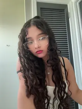 A post by @stefrp2 on TikTok caption: west m pego este tema😩 #fyp #paratiiiiiiiiiiiiiiiiiiiiiiiiiiiiiii 