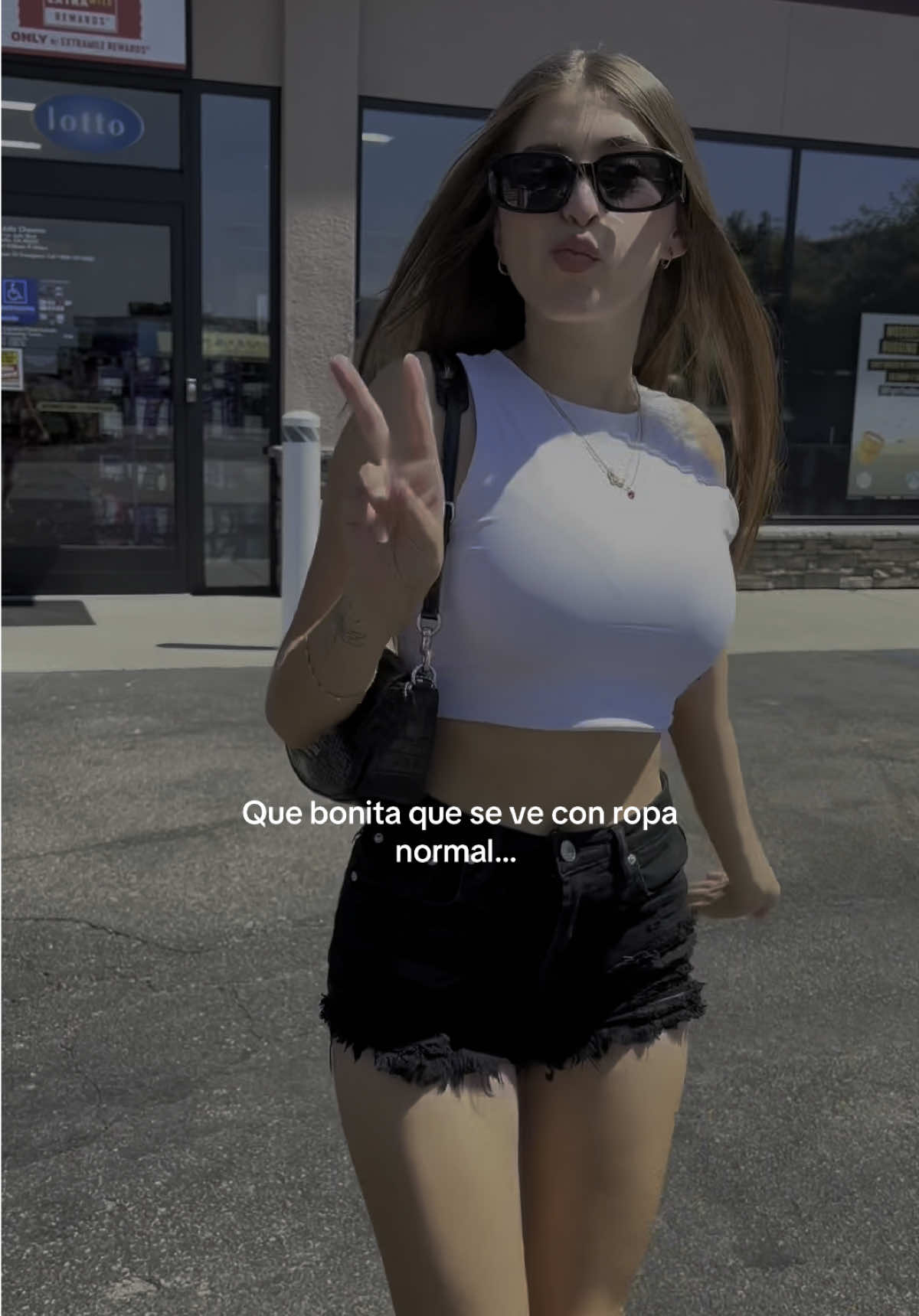 A post by @medinaaaattt on TikTok caption: 🫣 #medina 