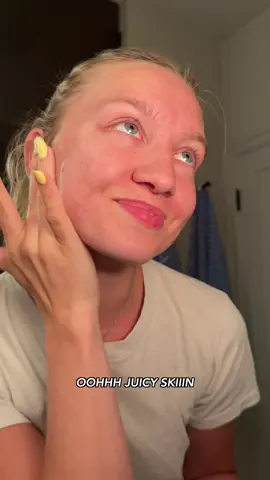 A post by @annaxsitar on TikTok caption: #NeutrogenaPartner still hanging on for glowing summer skin 🥲💛✨ @Neutrogena 