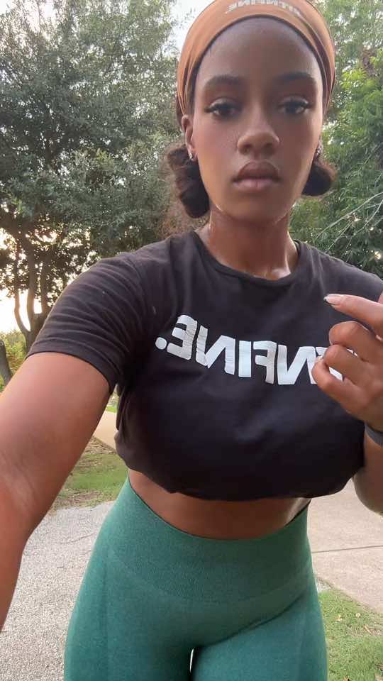 A post by @fitnfineewithpenelope on TikTok caption: How to Become unrecognizable by the end of 2025 #fyp #100lbsdown #fatloss 