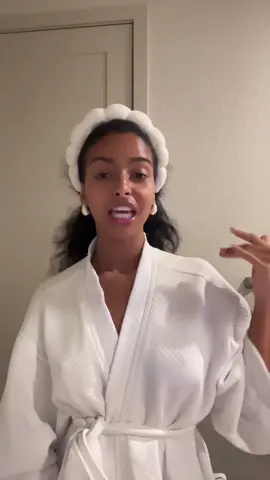 A post by @ on TikTok caption: testalks 🙄 #tiktoklive #livehighlights 