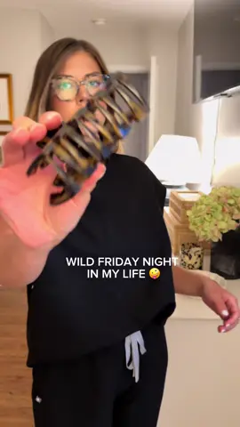 A post by @sumford on TikTok caption: Washing the bedding at night instead of procrastinating it all day is my new life hack lol 