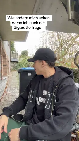 A post by @justinklck on TikTok caption: Einfach Krankenschein holen  #fyp#viral#lustig#funny#witzig#handwerk#baustelle#azubi#geselle 