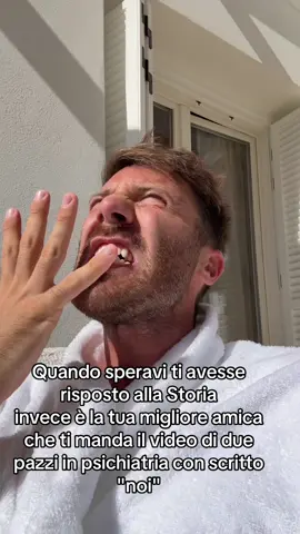 A post by @divanoletto on TikTok caption: mandaglielo 