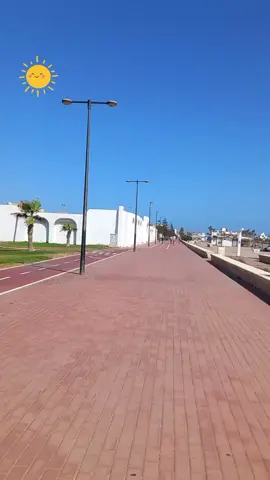 A post by @noe_3535 on TikTok caption: #verano #tiktok #parati #🦀⚖️ 