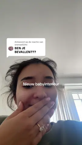 A post by @ on TikTok caption: Antwoorden op @xnenaa024x hoezo staat mijn haar ook zo raar