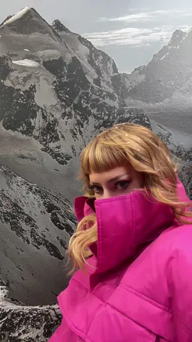 A post by @delia on TikTok caption: 🫠