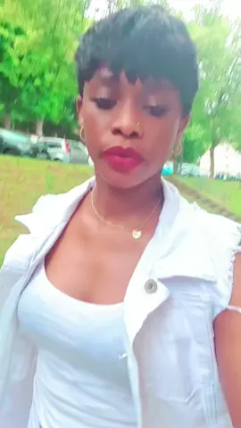 A post by @kaikebams on TikTok caption: #❤❤❤❤❤❤❤❤❤❤❤❤❤❤❤❤❤❤❤❤❤❤❤❤❤❤❤❤❤ #abonnetoi❤️❤️🙏 #pourtoi #visibilité #guineenne224🇬🇳 
