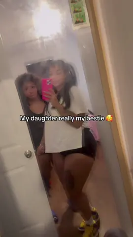 A post by @ashslayp on TikTok caption: That girl fr 🥹🩷 #daughter 
