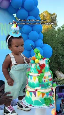 A post by @fabiana.sevillano on TikTok caption: Feliz primer añooooo 🤌🏼👶🏾