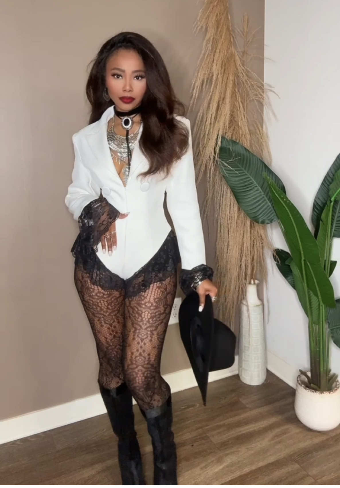 A post by @tricedavis on TikTok caption: When Atlanta heat wouldn’t let you wear your first option 😩 #cowbodycarter #cowboycartertour #atl #beyonce 