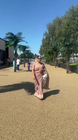 A post by @shwetadhimal22 on TikTok caption: #weeding vibes#oldhamathletic #@