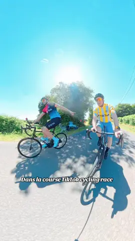 A post by @mathis_dumas on TikTok caption: La fin avec @Adil Rami 🤣 #TourDeFrance #velo #tiktokfrance #cycling @TikTok France 