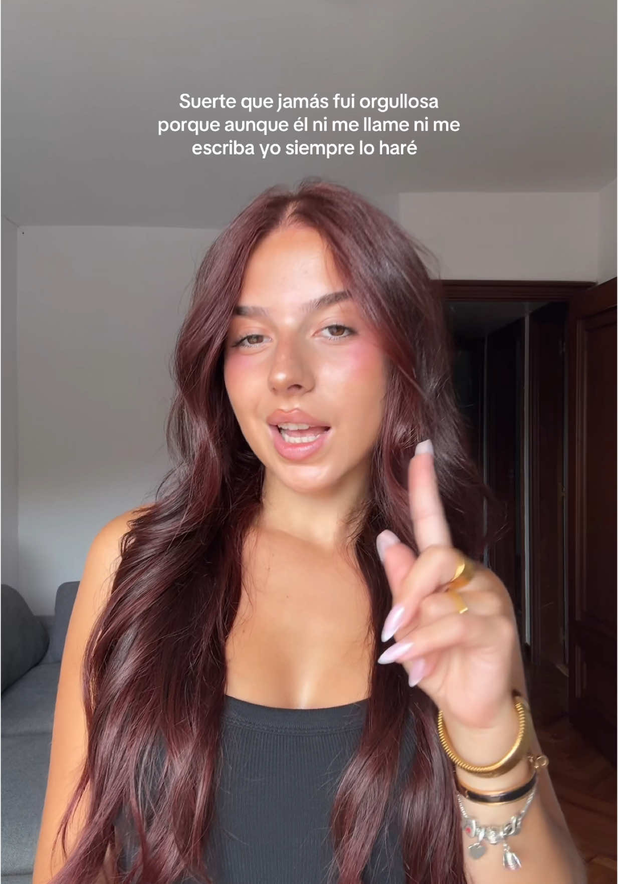 A post by @luciacorreaaa4 on TikTok caption: Vengaaa hombre que es eso del orgullo