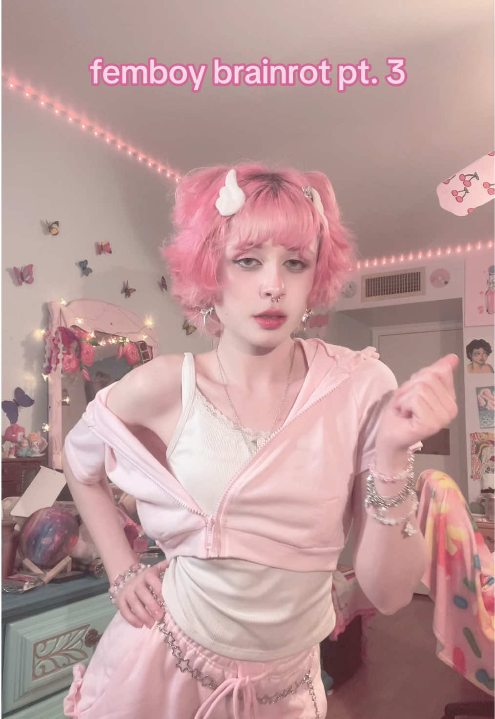A post by @strawbabyboy on TikTok caption: obligatory vid to the new bbno$ song ✨ #femboy #fyp #femboytiktok #pink #kawaii #strawberry #fypシ #femboyfriday 