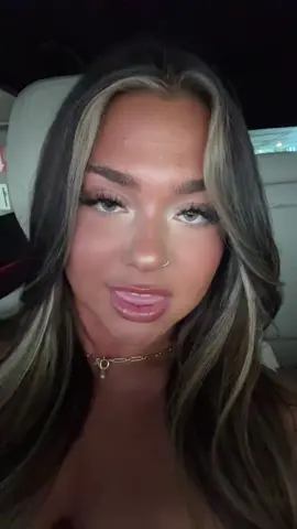 A post by @julia.whiteeee7 on TikTok