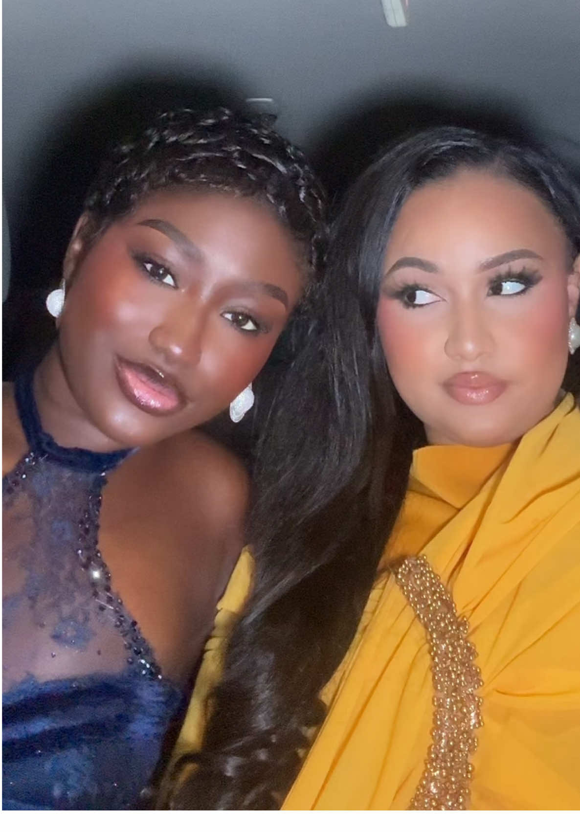 A post by @faynaraa on TikTok caption: @Yesni Douce 