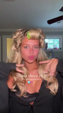 A post by @nats_not_okay on TikTok caption: come w me to a photoshoot🎀🩵✨obsessed w results (at the end!) @Emgraymakeup @Huda Beauty lip stains💖✨ #fyp #photoshoot #modeling #makeupinspo #sabrinacarpentermakeup #hudabeauty #hairinspo #lipcombo #foryou #BeautyTok #photoshoot #bts 