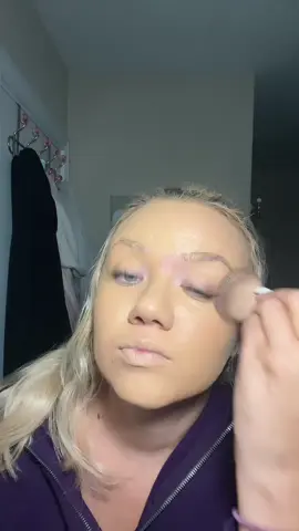 A post by @blondeandabaddie on TikTok caption: GRWME for livestream🤩