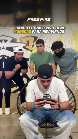 A post by @freefirelatino on TikTok caption: 😈 Ya se la saben, ¡quítenle las monedas FF! 🔴 ¡Mira el torneo de influencers EN VIVO en el TT de @thehectorinoyt! #8AniversarioFF #FreeFire #Fyp #GamerEnTikTok @thedonato @antronixxgyt @cunado_yt @jeanki7
